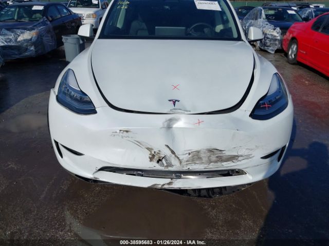 Photo 5 VIN: 7SAYGDEE5PA038359 - TESLA MODEL Y 