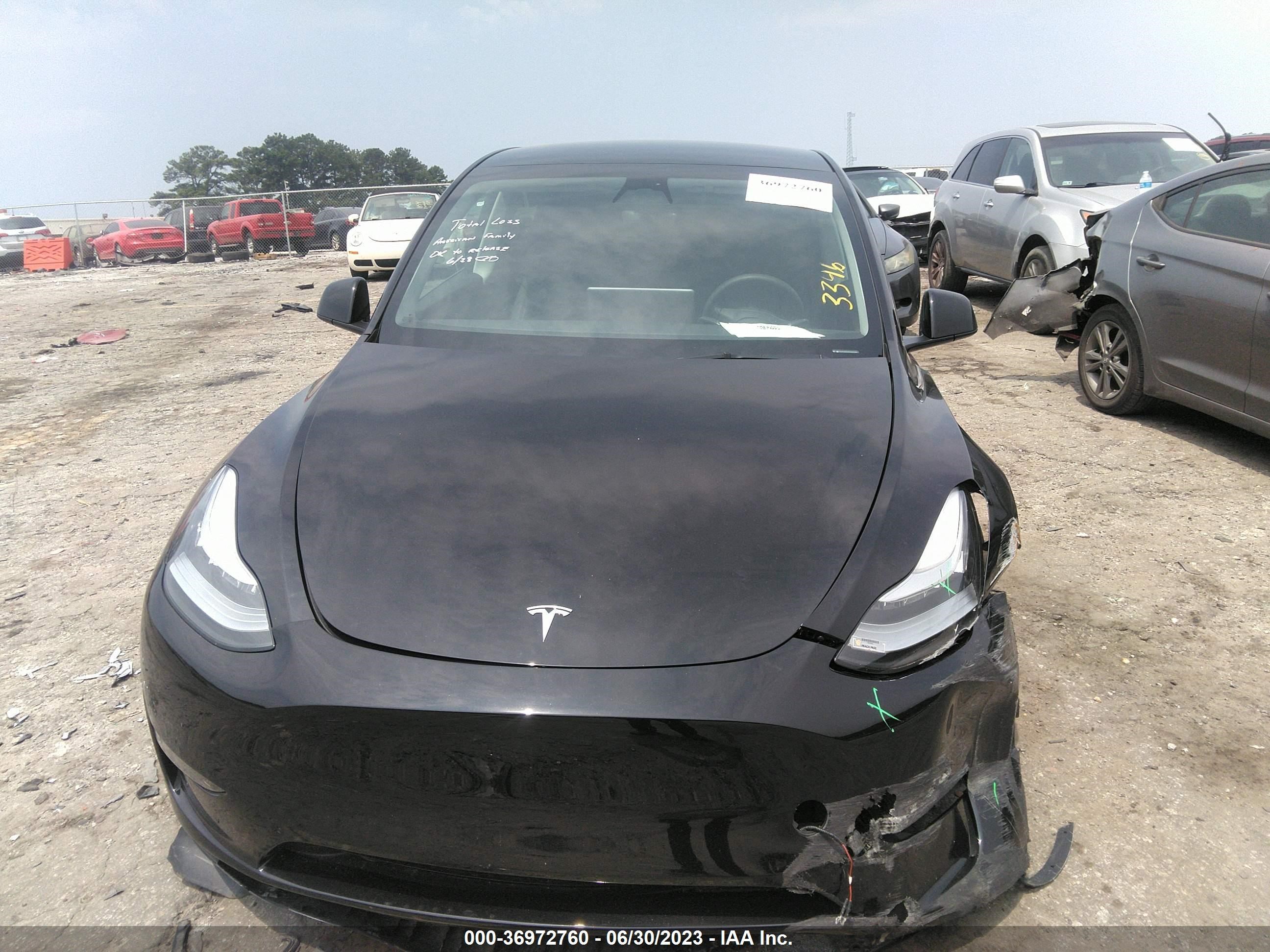 Photo 5 VIN: 7SAYGDEE5PA053346 - TESLA MODEL Y 