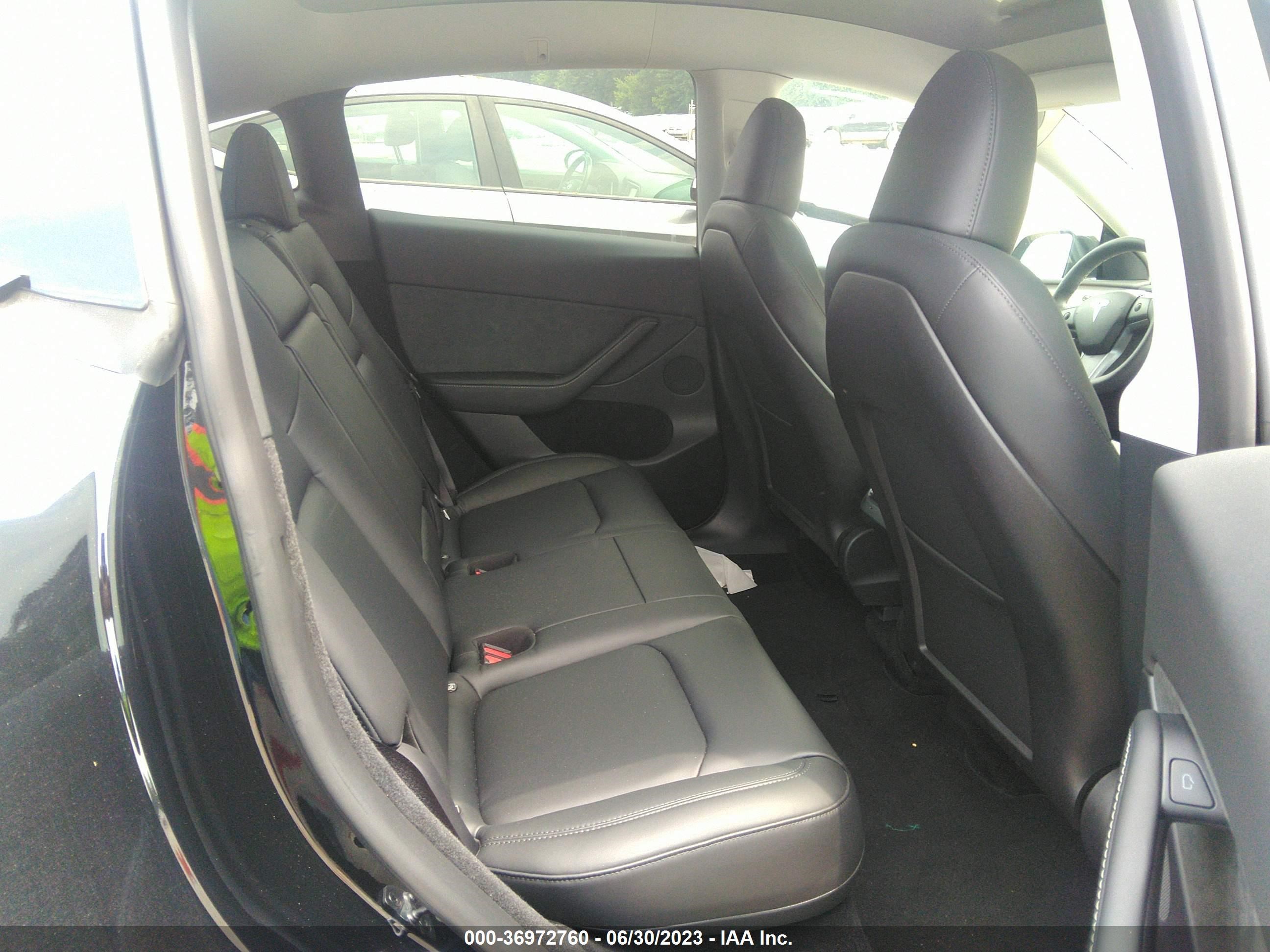 Photo 7 VIN: 7SAYGDEE5PA053346 - TESLA MODEL Y 