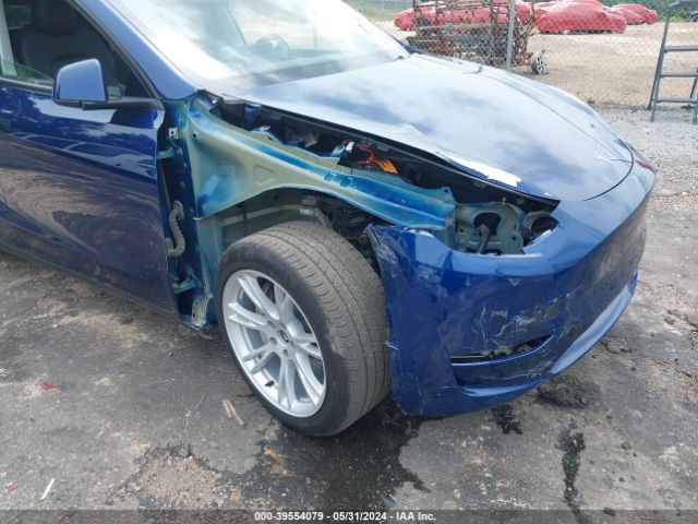 Photo 5 VIN: 7SAYGDEE5PA060314 - TESLA MODEL Y 