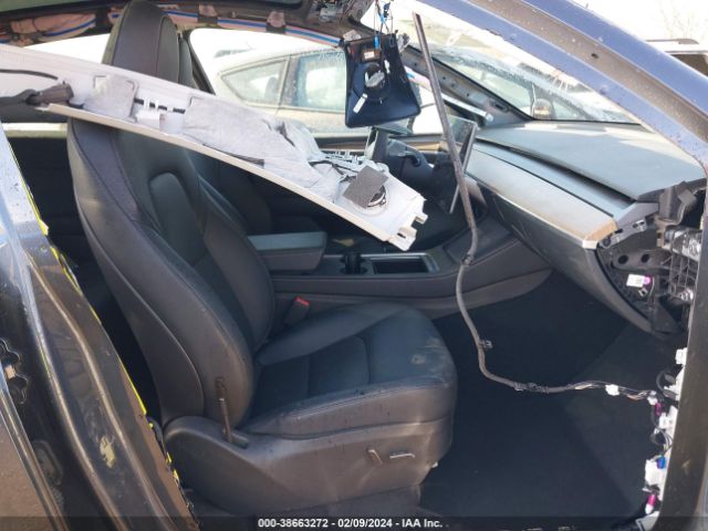 Photo 4 VIN: 7SAYGDEE5PA070423 - TESLA MODEL Y 