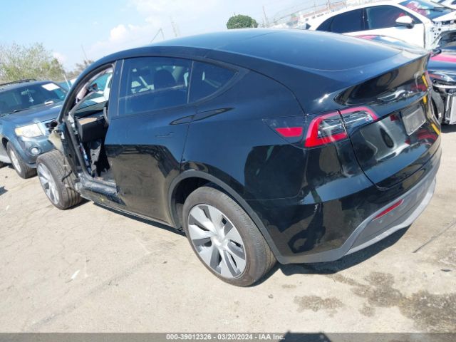 Photo 2 VIN: 7SAYGDEE5PA085116 - TESLA MODEL Y 