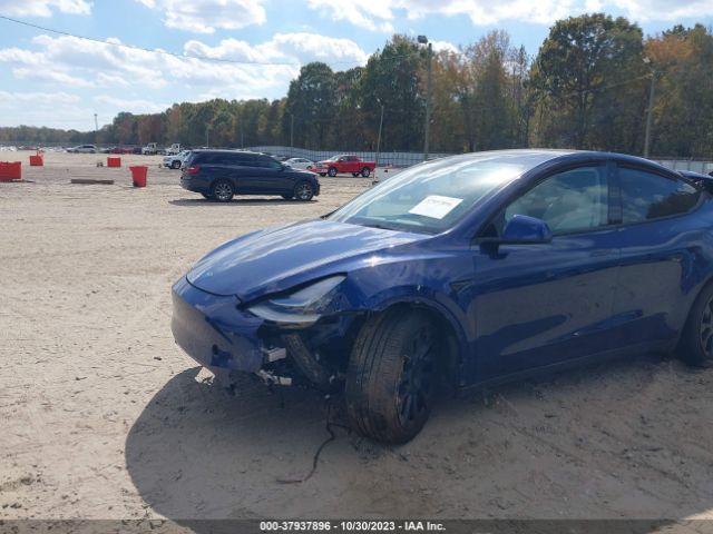 Photo 5 VIN: 7SAYGDEE5PA091501 - TESLA MODEL Y 