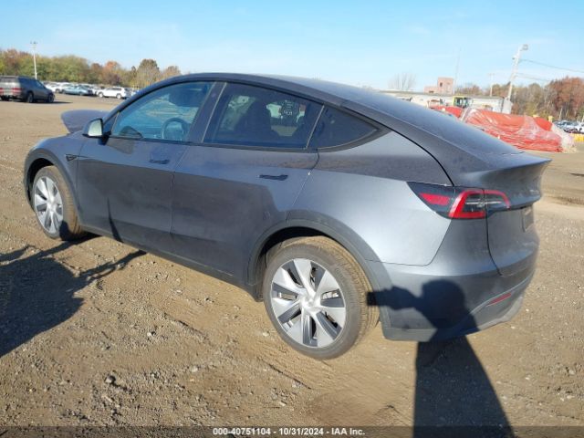 Photo 2 VIN: 7SAYGDEE5PA106501 - TESLA MODEL Y 