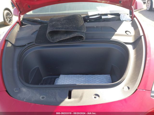 Photo 9 VIN: 7SAYGDEE5PA118180 - TESLA MODEL Y 