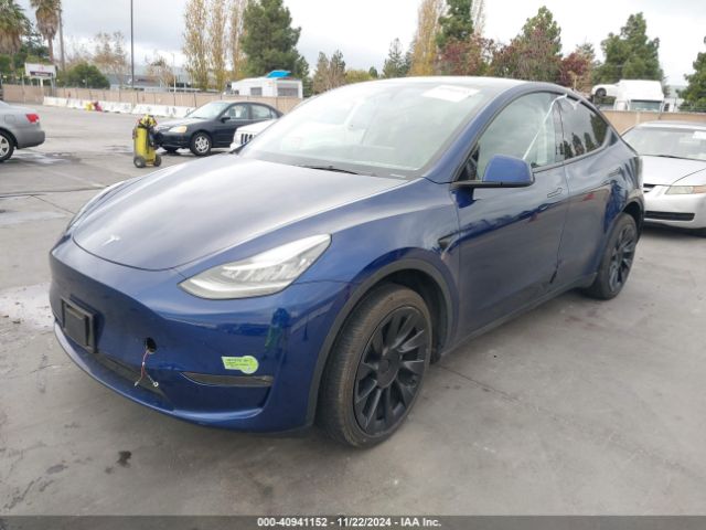 Photo 1 VIN: 7SAYGDEE5PA122567 - TESLA MODEL Y 