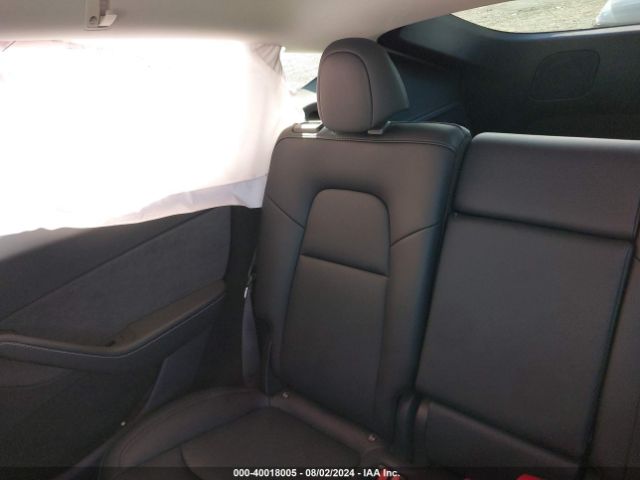 Photo 7 VIN: 7SAYGDEE5PA124495 - TESLA MODEL Y 