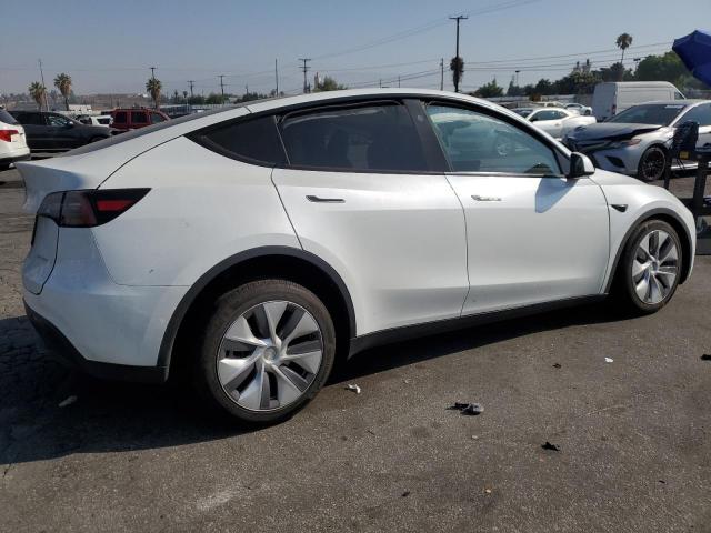 Photo 2 VIN: 7SAYGDEE5PA136839 - TESLA MODEL Y 