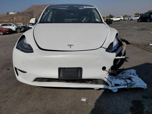 Photo 4 VIN: 7SAYGDEE5PA136839 - TESLA MODEL Y 