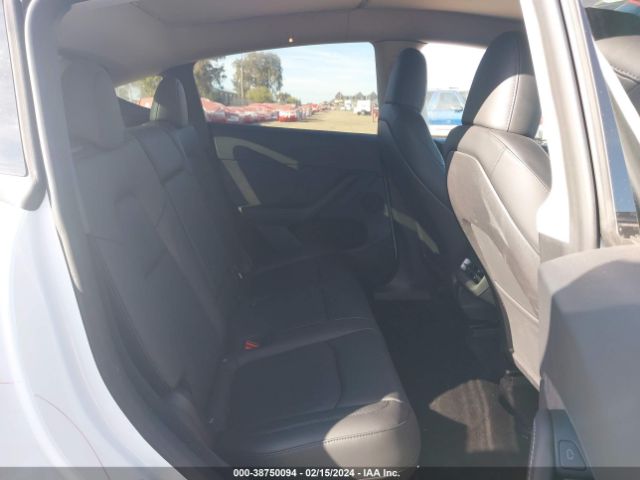 Photo 7 VIN: 7SAYGDEE5PA137506 - TESLA MODEL Y 