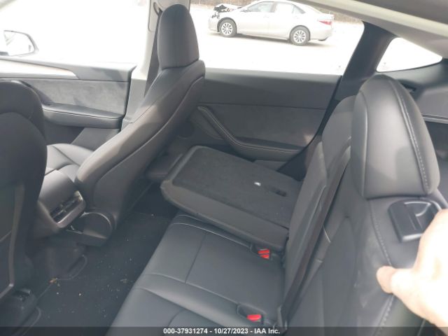 Photo 7 VIN: 7SAYGDEE5PA145721 - TESLA MODEL Y 