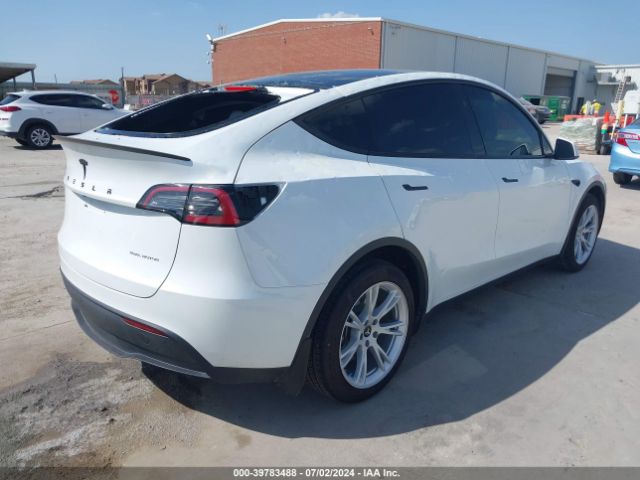 Photo 3 VIN: 7SAYGDEE5PA147002 - TESLA MODEL Y 