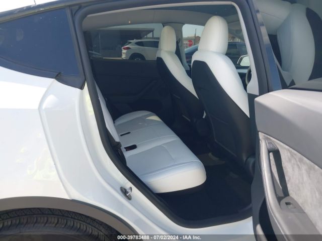 Photo 7 VIN: 7SAYGDEE5PA147002 - TESLA MODEL Y 