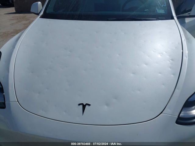 Photo 9 VIN: 7SAYGDEE5PA147002 - TESLA MODEL Y 