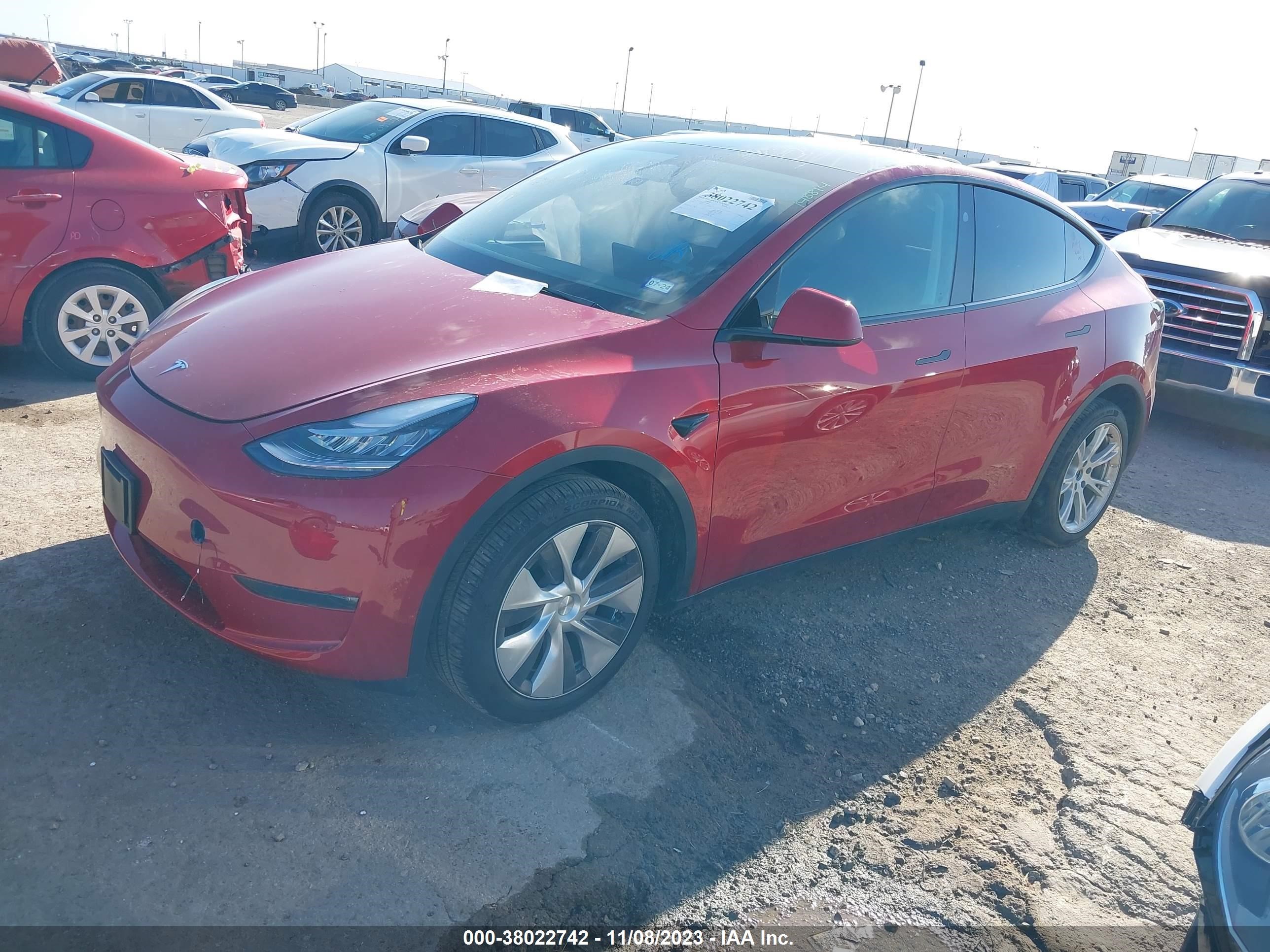 Photo 1 VIN: 7SAYGDEE5PA148814 - TESLA MODEL Y 