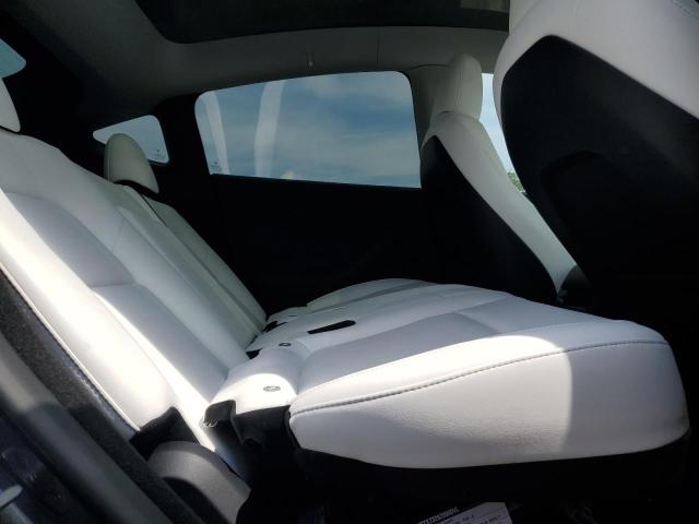 Photo 9 VIN: 7SAYGDEE5PA172160 - TESLA MODEL Y 