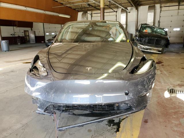 Photo 4 VIN: 7SAYGDEE5PA184891 - TESLA MODEL Y 