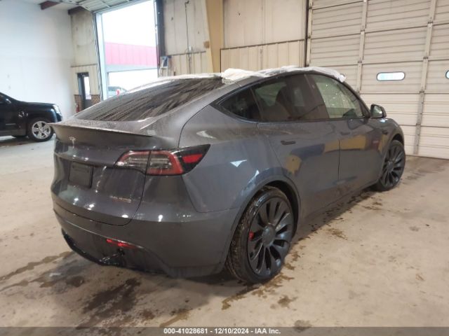 Photo 3 VIN: 7SAYGDEE5PF607679 - TESLA MODEL Y 