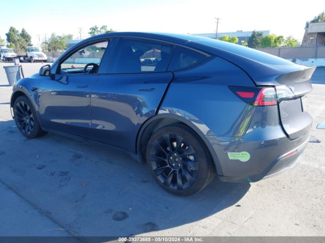 Photo 2 VIN: 7SAYGDEE5PF626538 - TESLA MODEL Y 