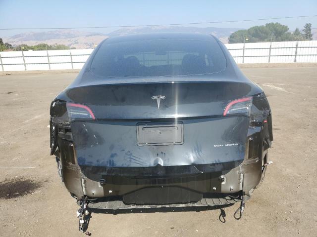 Photo 5 VIN: 7SAYGDEE5PF631125 - TESLA MODEL Y 