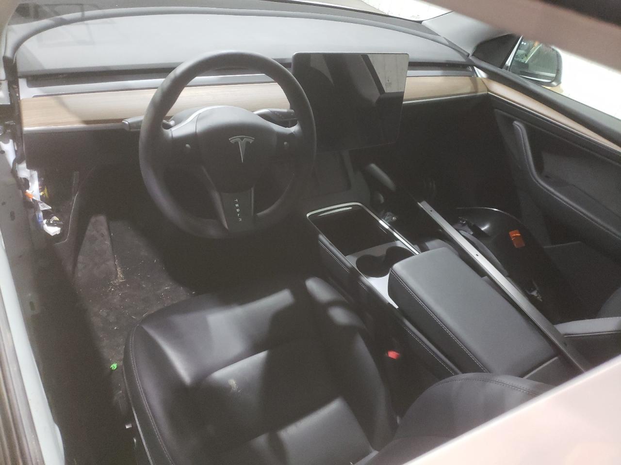 Photo 7 VIN: 7SAYGDEE5PF685962 - TESLA MODEL Y 