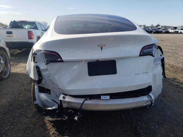 Photo 5 VIN: 7SAYGDEE5PF694256 - TESLA MODEL Y 