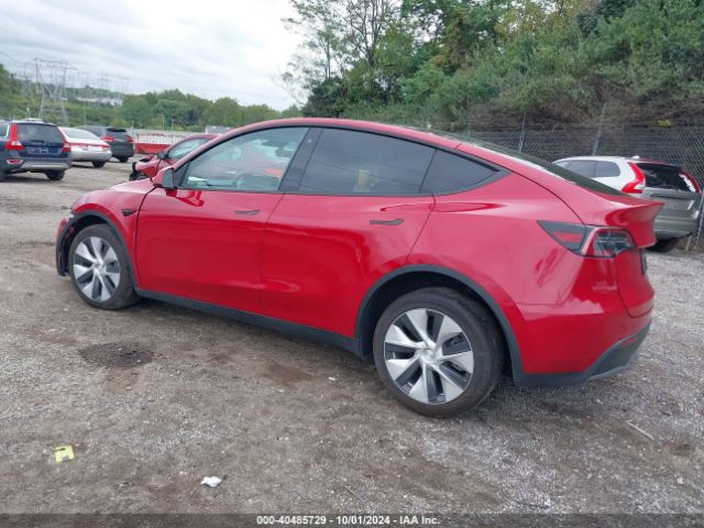 Photo 2 VIN: 7SAYGDEE5PF783714 - TESLA MODEL Y 