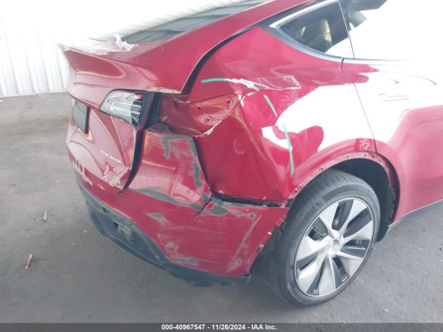 Photo 5 VIN: 7SAYGDEE5PF839148 - TESLA MODEL Y 