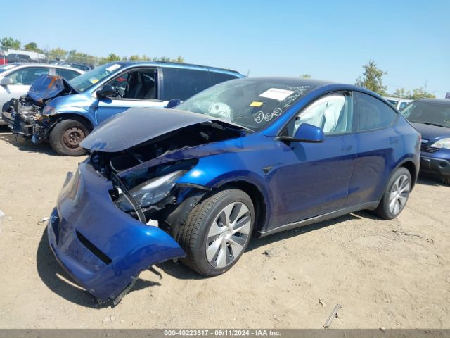 Photo 1 VIN: 7SAYGDEE5PF879701 - TESLA MODEL Y 