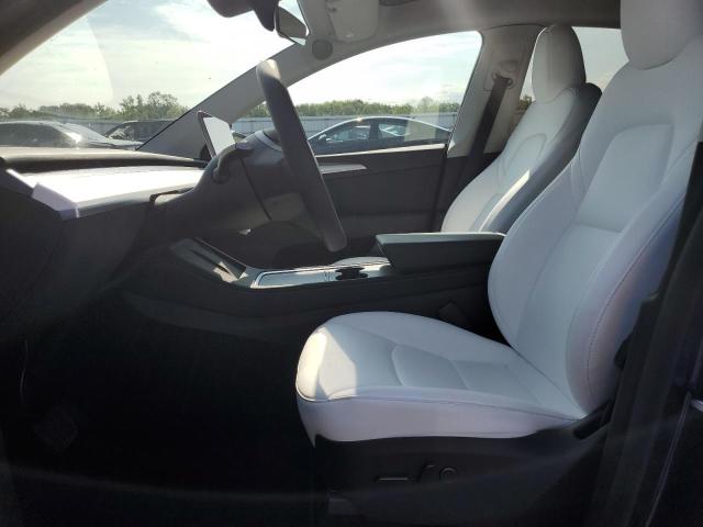 Photo 6 VIN: 7SAYGDEE5PF910400 - TESLA MODEL Y 