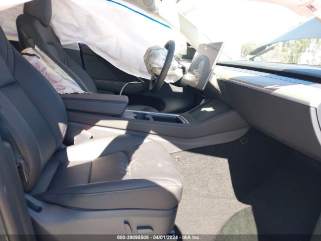 Photo 4 VIN: 7SAYGDEE5PF938780 - TESLA MODEL Y 