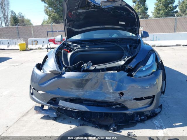 Photo 5 VIN: 7SAYGDEE5PF938780 - TESLA MODEL Y 