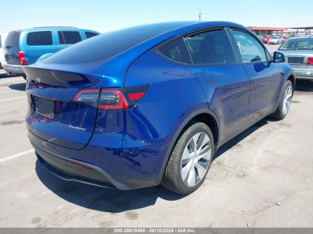 Photo 3 VIN: 7SAYGDEE5RA221473 - TESLA MODEL Y 