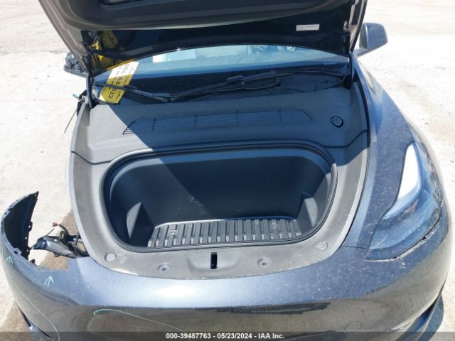 Photo 9 VIN: 7SAYGDEE5RA229539 - TESLA MODEL Y 