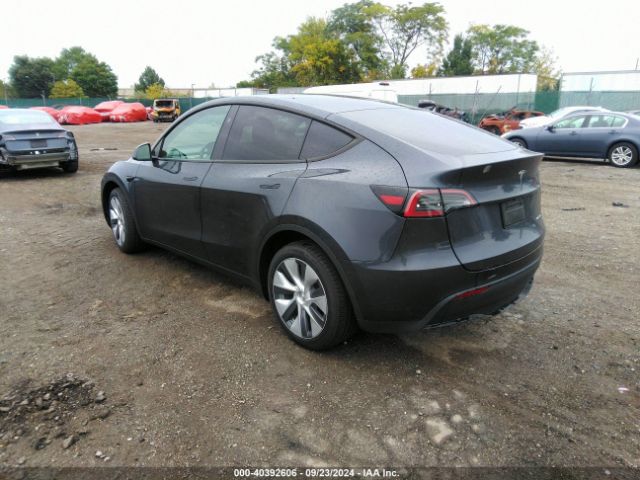 Photo 2 VIN: 7SAYGDEE5RA274514 - TESLA MODEL Y 