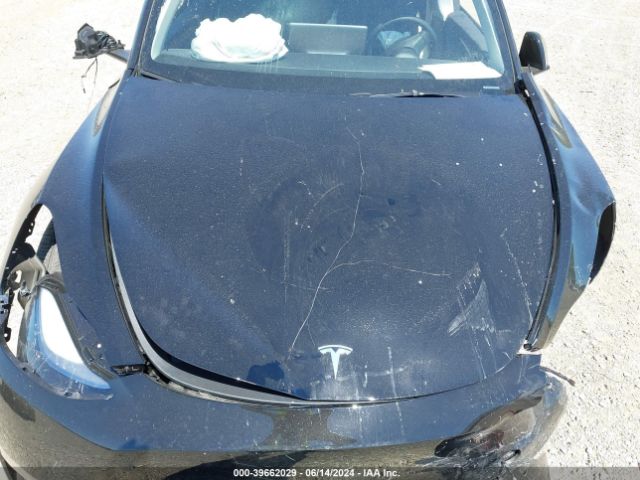 Photo 9 VIN: 7SAYGDEE5RA282449 - TESLA MODEL Y 