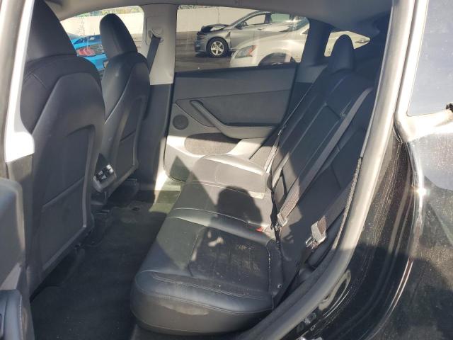 Photo 10 VIN: 7SAYGDEE5RF060707 - TESLA MODEL Y 