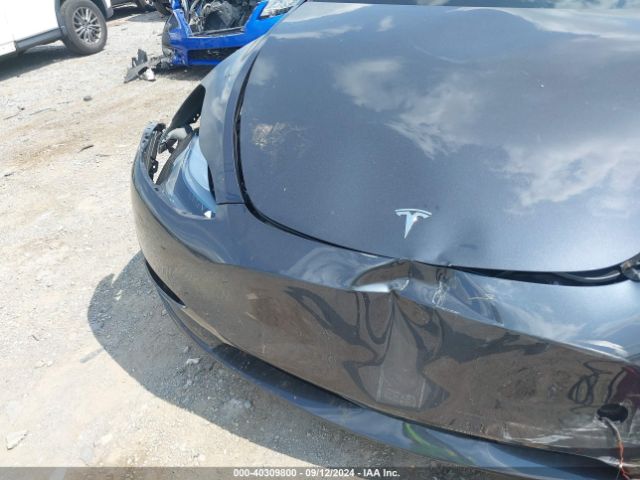 Photo 5 VIN: 7SAYGDEE5RF153694 - TESLA MODEL Y 