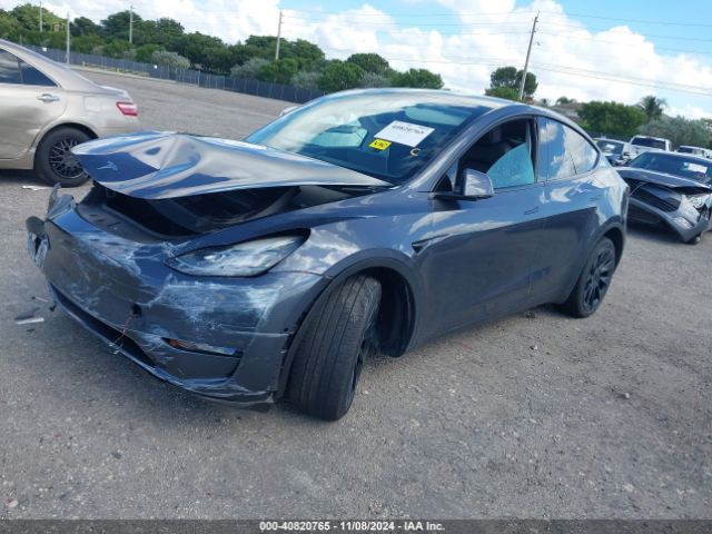 Photo 1 VIN: 7SAYGDEE6NA003715 - TESLA MODEL Y 