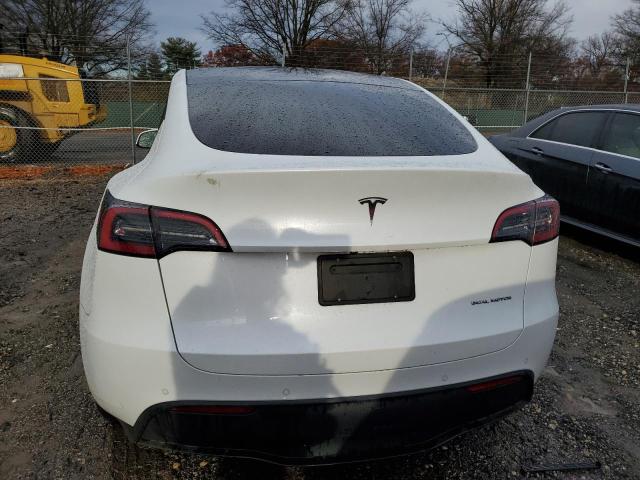 Photo 5 VIN: 7SAYGDEE6NA019848 - TESLA MODEL Y 