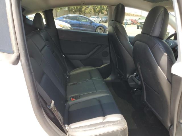 Photo 9 VIN: 7SAYGDEE6NF315276 - TESLA MODEL Y 