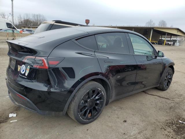 Photo 2 VIN: 7SAYGDEE6NF337133 - TESLA MODEL Y 