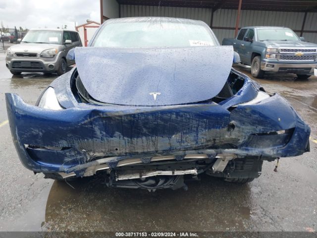 Photo 5 VIN: 7SAYGDEE6NF344812 - TESLA MODEL Y 