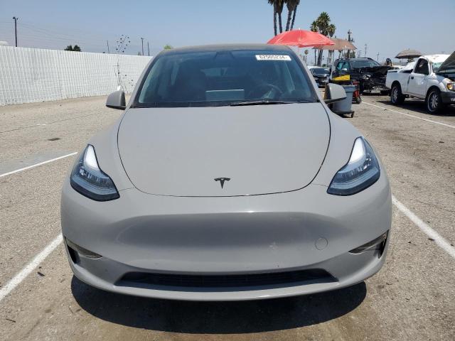 Photo 4 VIN: 7SAYGDEE6NF357124 - TESLA MODEL Y 