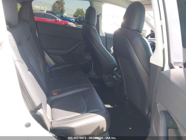 Photo 7 VIN: 7SAYGDEE6NF362890 - TESLA MODEL Y 