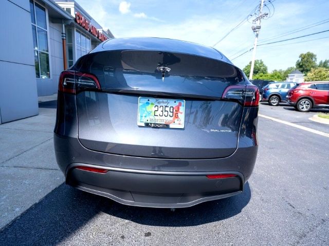 Photo 6 VIN: 7SAYGDEE6NF420979 - TESLA MODEL Y 