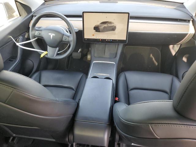 Photo 7 VIN: 7SAYGDEE6NF440990 - TESLA MODEL Y 