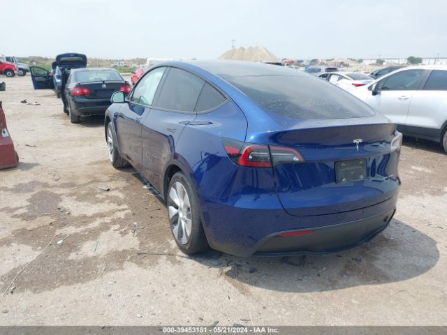 Photo 2 VIN: 7SAYGDEE6PA034157 - TESLA MODEL Y 