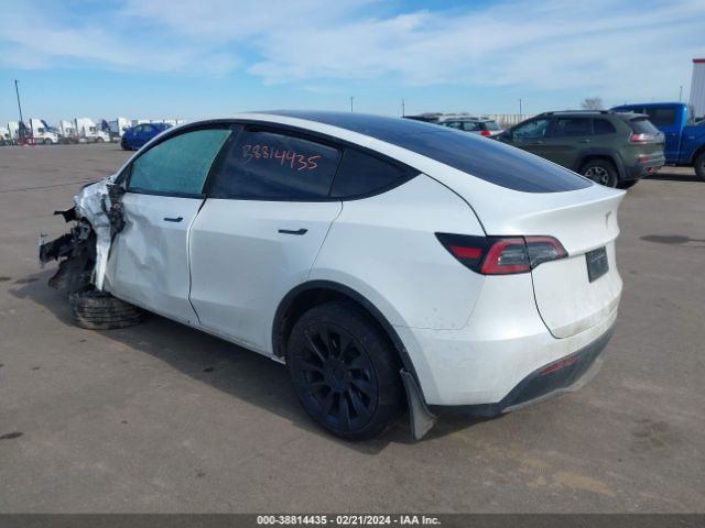 Photo 2 VIN: 7SAYGDEE6PA043070 - TESLA MODEL Y 