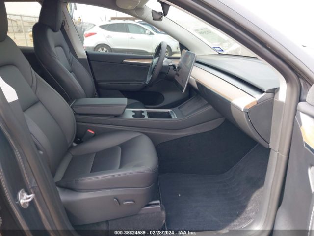 Photo 4 VIN: 7SAYGDEE6PA079955 - TESLA MODEL Y 